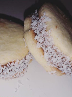 Una foto de Alfajores de maicena