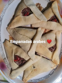 Una foto de Empanadas árabes! 🔥