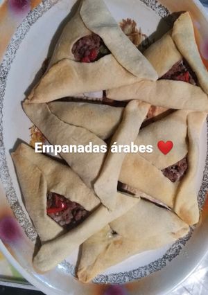 Una foto de Empanadas árabes! 🔥