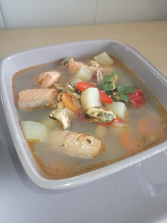 Una foto de Sopa de mariscos