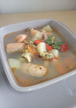 Una foto de Sopa de mariscos
