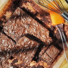 A picture of Chocolate fudge brownies.