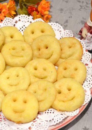 馬鈴薯笑臉餅 的食譜成品照片