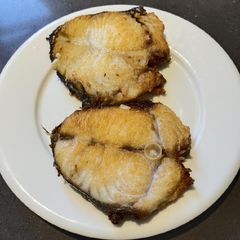 A picture of Fried Fish.