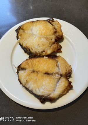 A picture of Fried Fish.