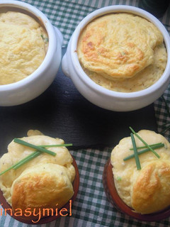 Foto principal de Soufflé de gruyére y tomillo