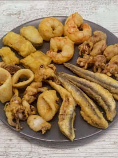 Una foto de Fritura de pescado a la andaluza