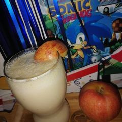 Apple Banana Shake 🍌🍎🍏 A picture of Apple Banana Shake 🍌🍎🍏.