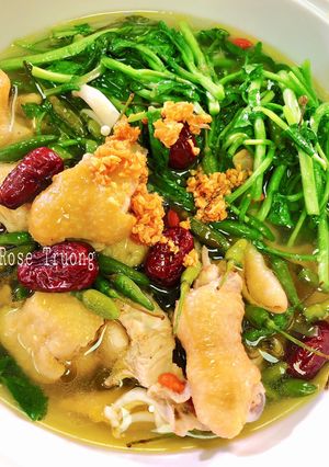 Hình của món Gà Nấu Ớt Xiêm Xanh(Lẩu Gà Ớt Hiểm).