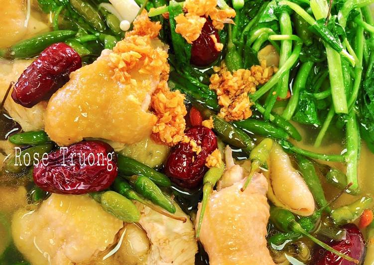 How to Prepare Speedy Gà Nấu Ớt Xiêm Xanh(Lẩu Gà Ớt Hiểm)