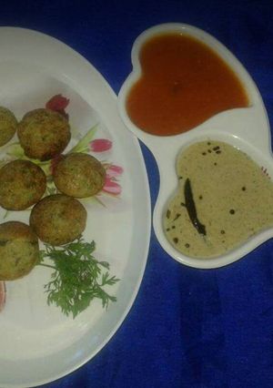 पालक अप्पे (Palak appe recipe in hindi) रेसिपी मुख्य फोटो
