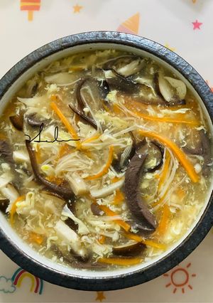 A picture of Hot and Sour Soup.
