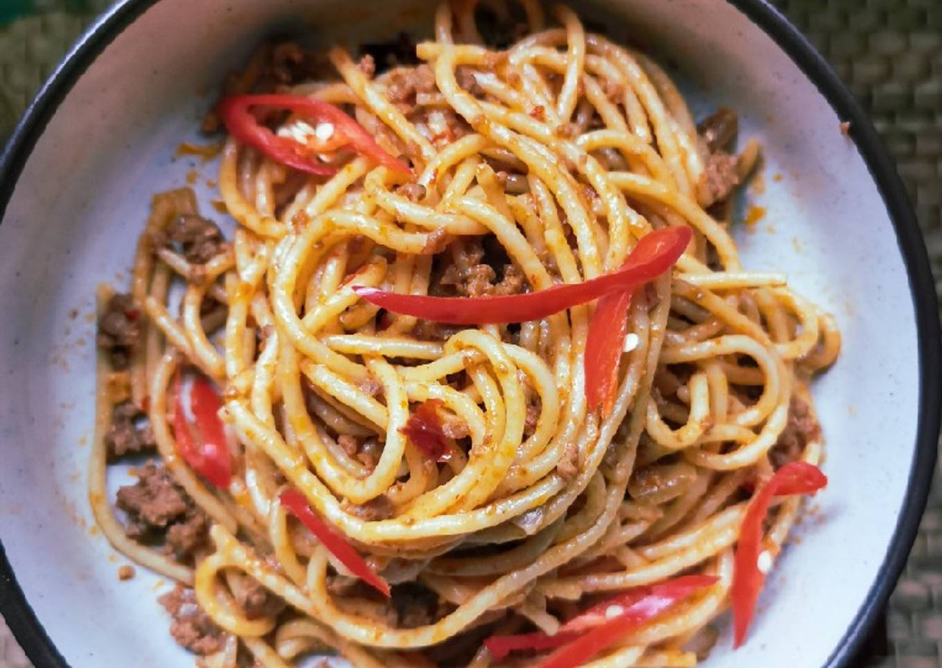 Spaghetti goreng sambal belacan