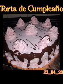 Una foto de Torta de Cumpleaños