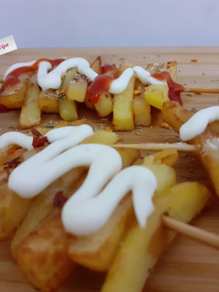 A picture of French fries.
