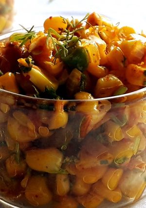 स्वीट कॉर्न मसाला (sweet corn masala recipe in marathi) रेसिपी चे मुख्य फोटो 