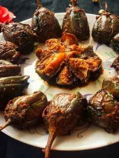 चेरी भरवा बैंगन (Cherry Bharwan Baingan recipe in hindi) रेसिपी मुख्य फोटो