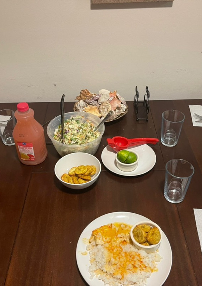 Una foto de Pescado en Salsa de Maní
