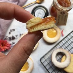 A picture of Biscotti occhi di bue.