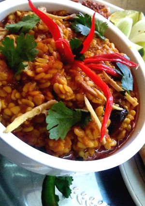 A picture of Maash Daal.