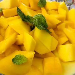 A picture of Mango Custard.