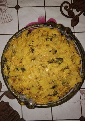 A picture of Karela alu ki patua.