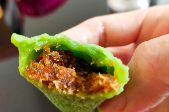 Resep Dadar Gulung Pandan Rumahan
