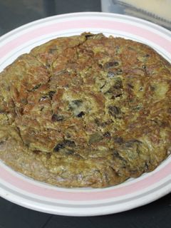 Una foto de Tortilla de alcachofas