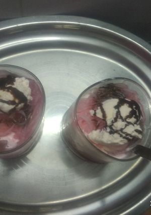 रबड़ी फालूदा (Rabri falooda recipe in Hindi) रेसिपी मुख्य फोटो