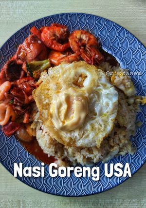 Gambar Nasi Goreng USA (Udang, Sotong & Ayam)