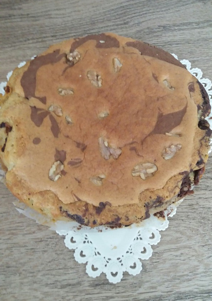 Una foto de Bizcocho marmolado con nueces