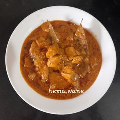 A picture of Mughlai Chicken.