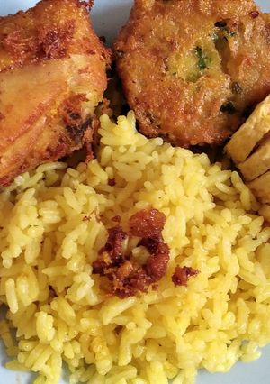 Foto resep Nasi Kuning (Rice Cooker/Magic Com)