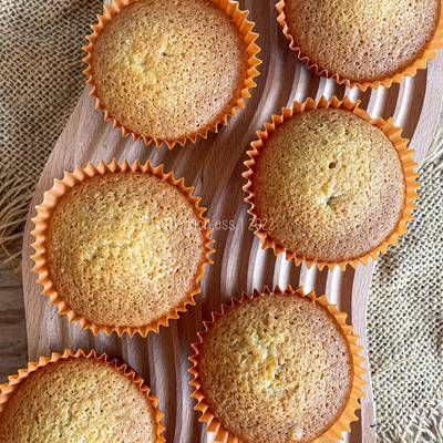 Resipi Moist Vanilla Cupcakes Oleh Theduch Ess Cookpad