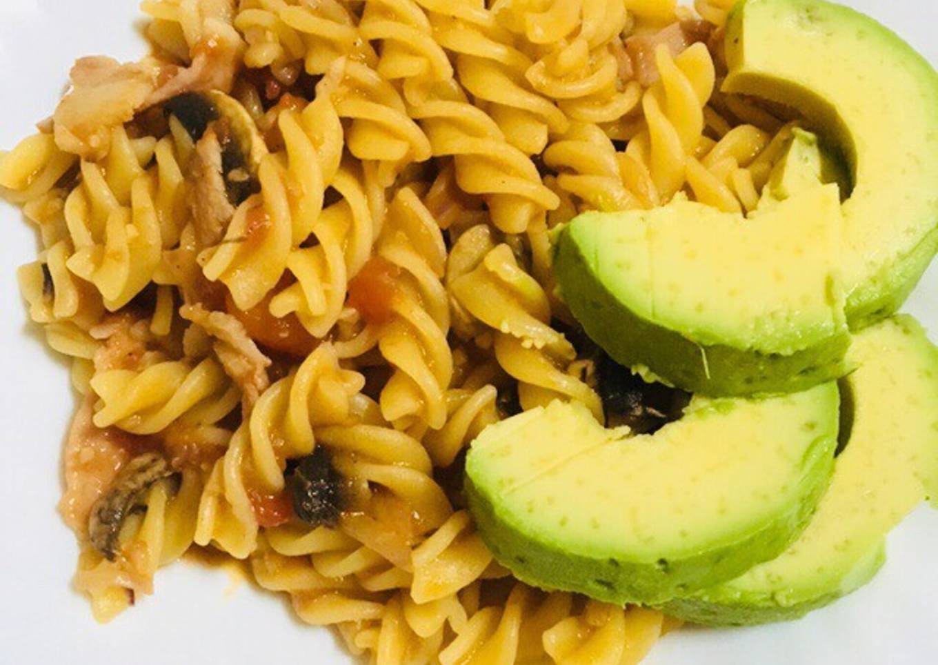Easy and tasty tomato pasta