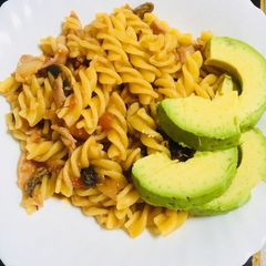 A picture of Easy and tasty tomato pasta.