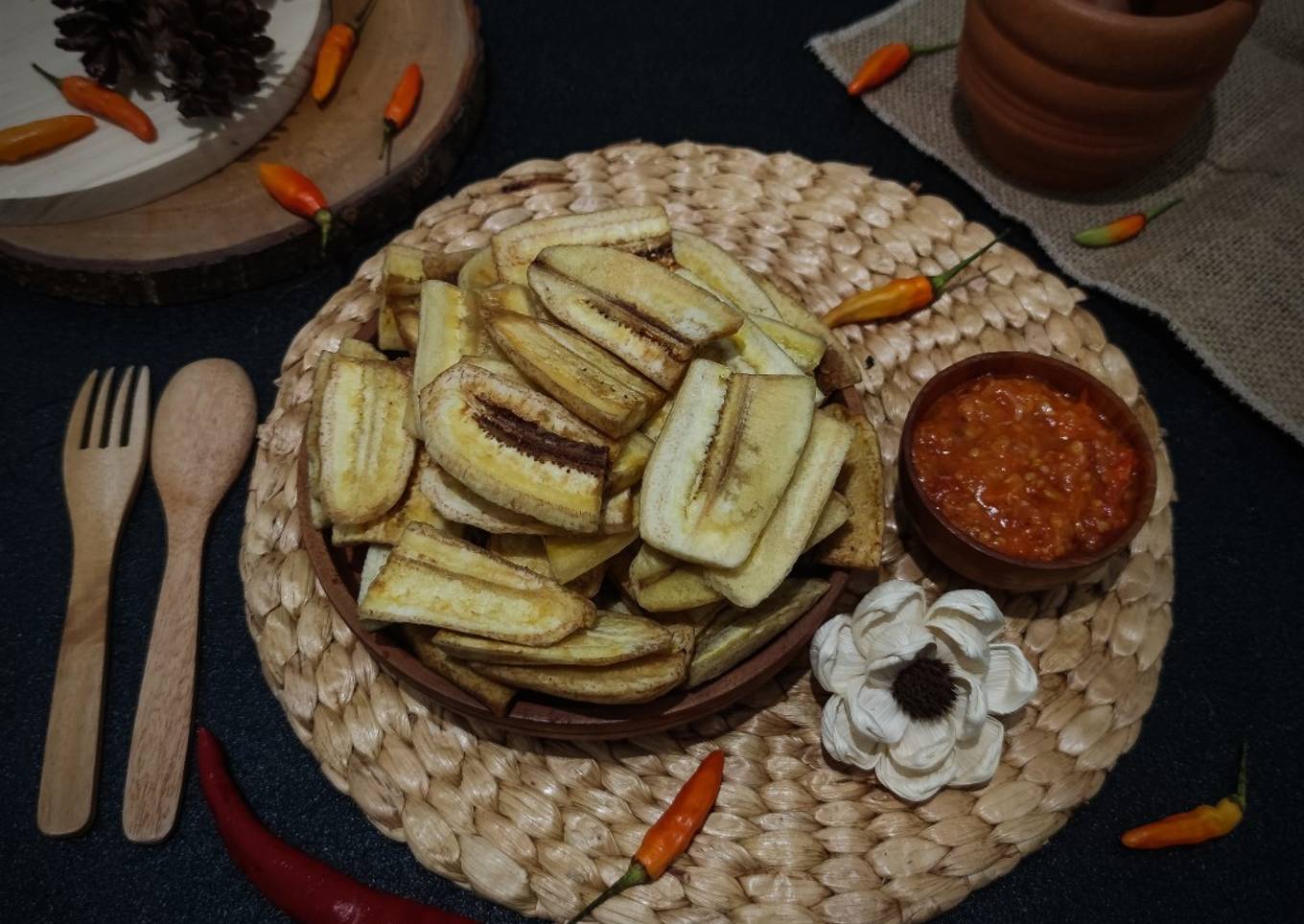 Pisang Goreng Sambal