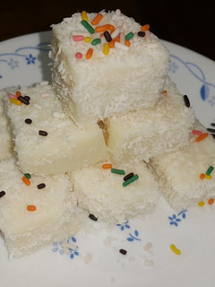 鮮奶雪花糕 的食譜成品照片