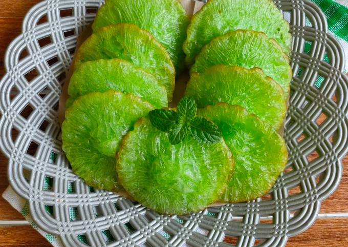 How to Make Appetizing Kue Cucur