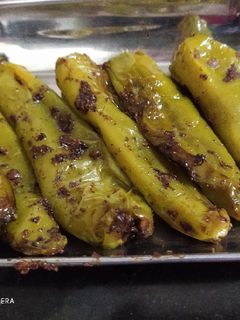 भरवा मसाला मिर्ची (bharwa masala mirchi recipe in Hindi) रेसिपी मुख्य फोटो