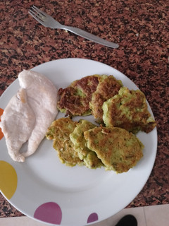 Una foto de Tortitas de Brócoli