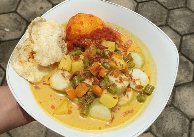 Resep Lontong Sayur Kuah Kari Ayam Kampung Anti Gagal