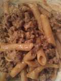 Healthy (but doesn't taste healthy) Taco Pasta