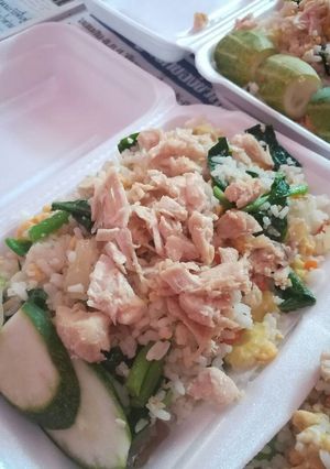 รูปของ ข้าวผัดไก่อิ่มใจ