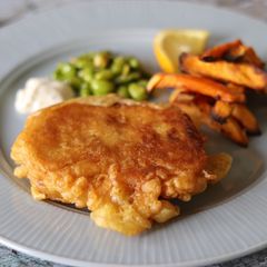 A picture of Vegan Fish and Chips 🐟.