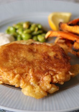 A picture of Vegan Fish and Chips 🐟.