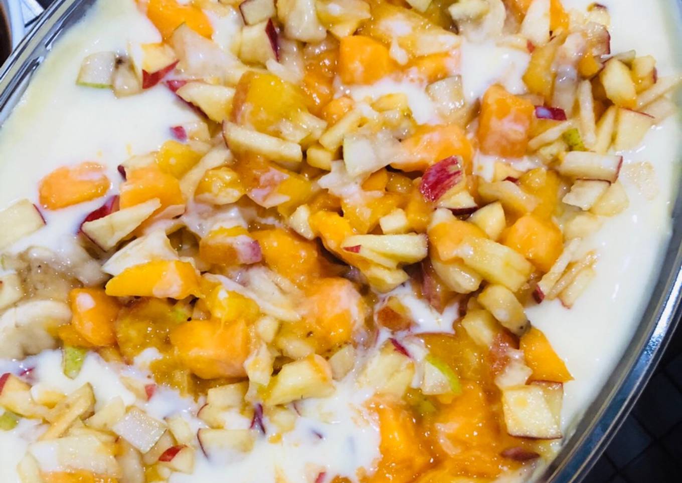 Creamy fruit chat