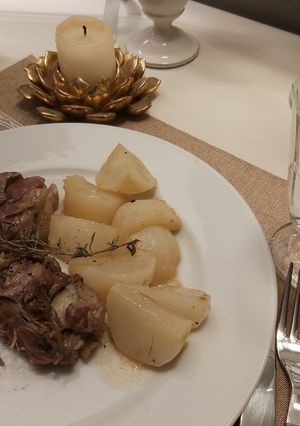 Une photo de Canard aux navets et poivre vert