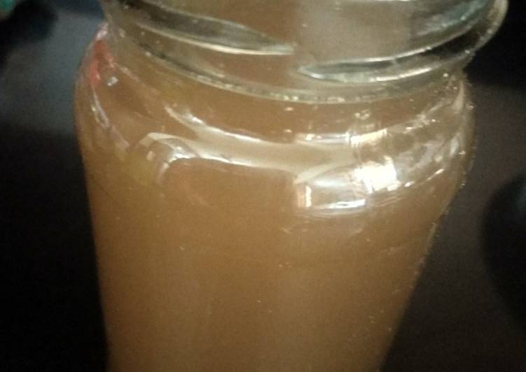 Ginger sugar syrup concoction ginger beer