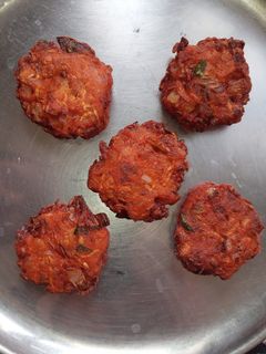 சுரைக்காய் வடை (Suraikkaai vadai recipe in tamil) செய்முறை முக்கிய புகைப்படம்